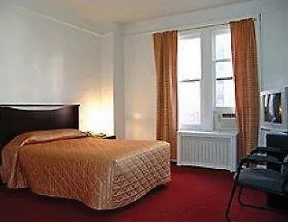 Latham Hotel-2